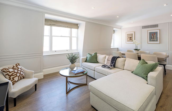 Buckingham & Lloyds Knightsbridge - Foto 1