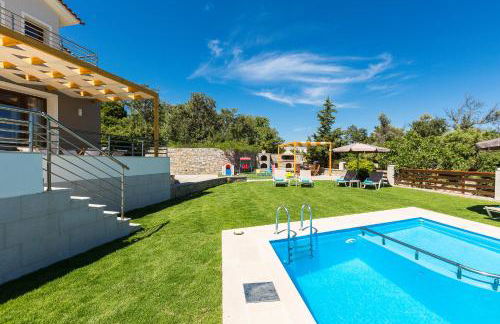 Anatoli Villa, a Retreat with Private Pool & BBQ, By ThinkVilla - Photo 7