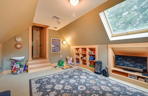 Hot Tub, Gym, Game Room! Luxe Estate in Longmeadow - Foto 27