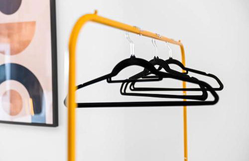 Stylish Four Bedroom House - Garden - Parking - Great Barr 110F - Foto 54