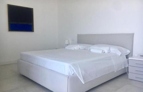 Luxury villa Blue&Blanc piscina a sfioro isola - Foto 26