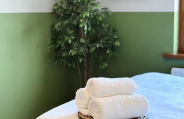 The Heights - quiet detached home - stunning views - Foto 25