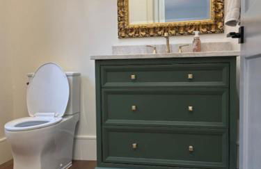 Modern Lodge Getaway, Creek and Mountain View - Foto 16