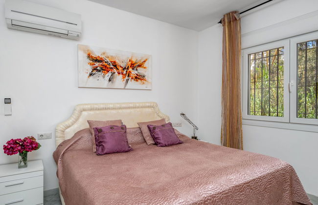 3 bedroom House in Benalmádena with private pool and garden - Photo 15