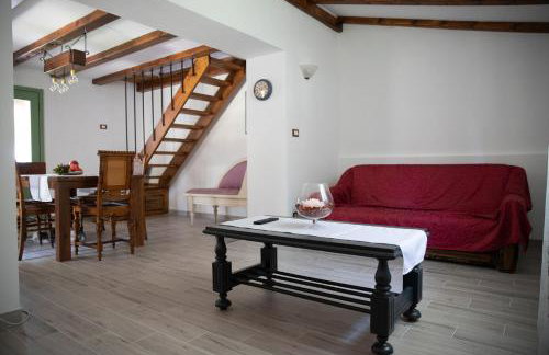 DAMJANIĆ HOLIDAY HOUSE - Foto 12