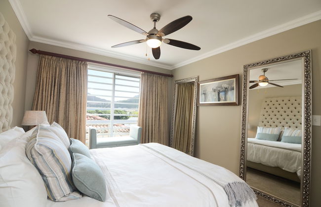 dk villas 1 Harbour View Hout Bay - Photo 4