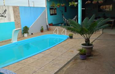 Casa de Férias- Com 2 quartos, Piscina e Churrasqueira - Foto 10