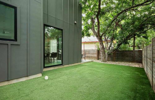 Modern Home in East Austin - Private Pool & BBQ - Foto 39
