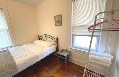 Entire Beautiful 2BR Private Apartment [R] - Foto 9