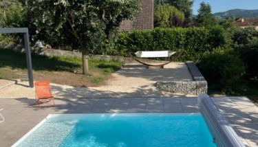 Gite authentique au coeur de Blavozy avec piscine privée, jacuzzi et terrain de pétanque - Foto 5