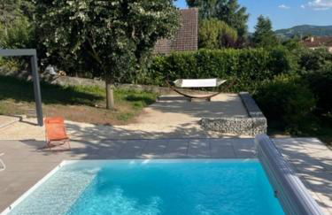 Gite authentique au coeur de Blavozy avec piscine privée, jacuzzi et terrain de pétanque - Foto 5
