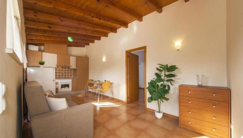 A14 - Cozy Torraltinha Apartment - Photo 4