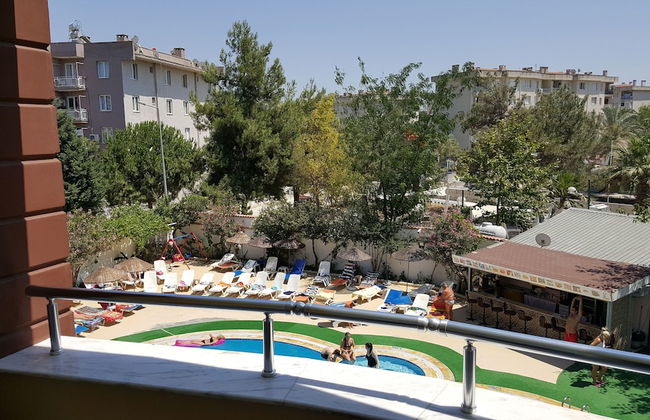 Golden Moon Apart Hotel - Photo 62