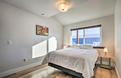 Mendenhall Valley Escape with Furnished Deck! - Foto 27