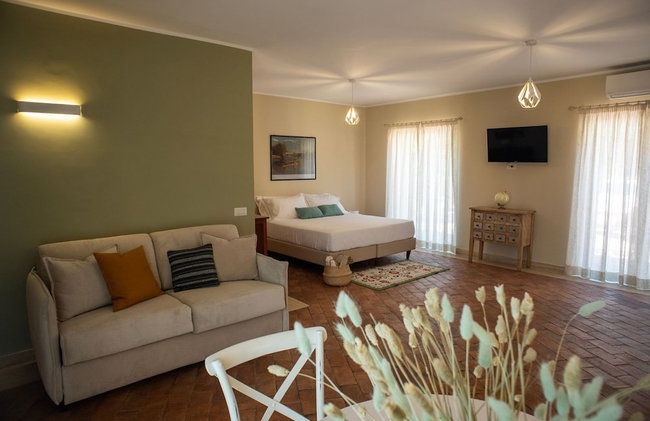 Hero's Garden Relais - Photo 41