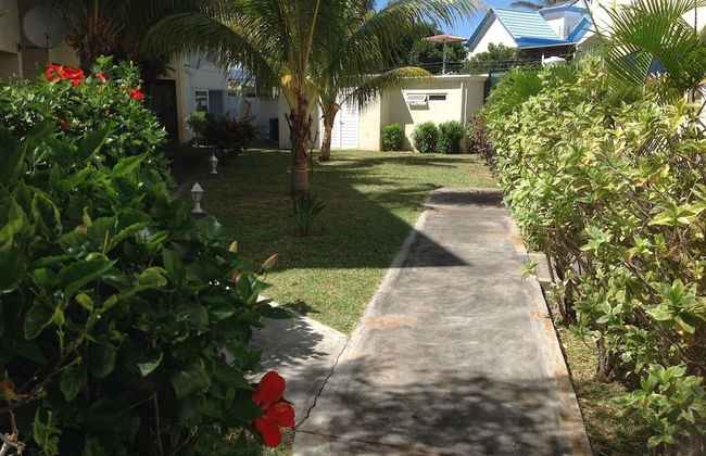 Lovely Apartment in Flic en Flac, Close to the Lovely Beach and all Amenities - Photo 37