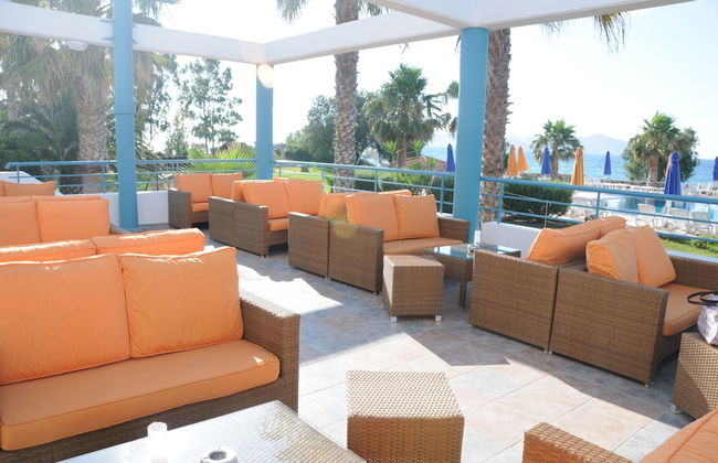 Irina Beach Hotel - Photo 67