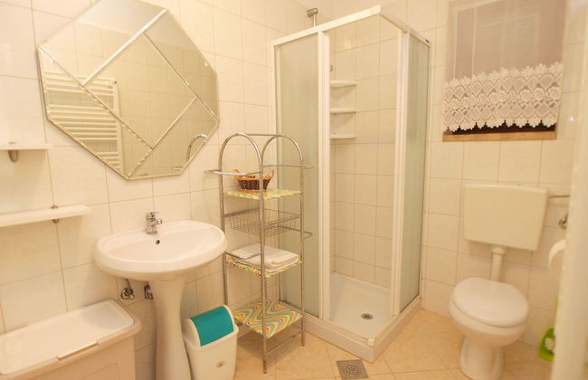 Apartment 21 - Photo 22