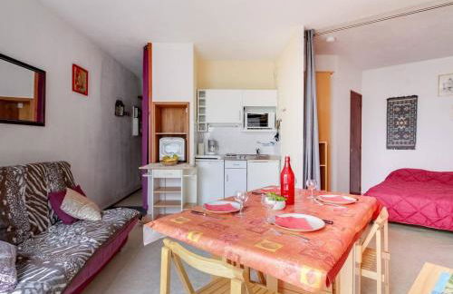 Studio pour 4 pers avec TV, parking, animaux admis, proche station de ski - FR-1-403-72 - Foto 1