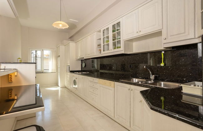 The White Marble Luxury City Apt - Foto 25