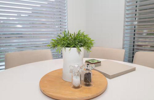 Modern Smart Home with Garden close to Richmond - Pass the Keys - Foto 11