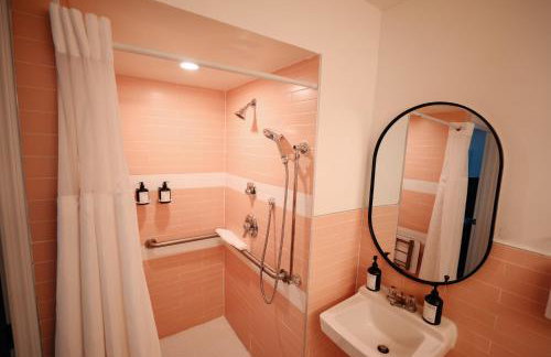 Suites by The Wellborn - Foto 41