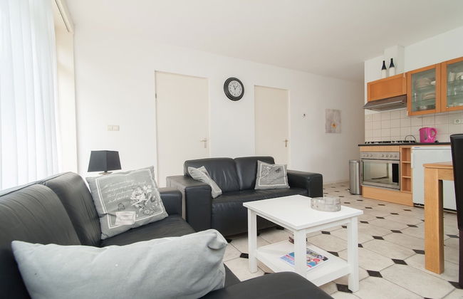 Apartment in a Quiet, Rural Area, not far From the Centre - Photo 9