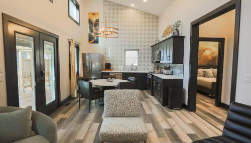 VVCR - Cabin 15 (1-Bed, Modern, Luxury w. Hot Tub) - Foto 3