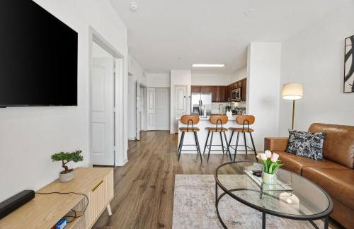 Chic 1BR Frisco Stay, King & Sofa, Pool & Gym - Foto 15