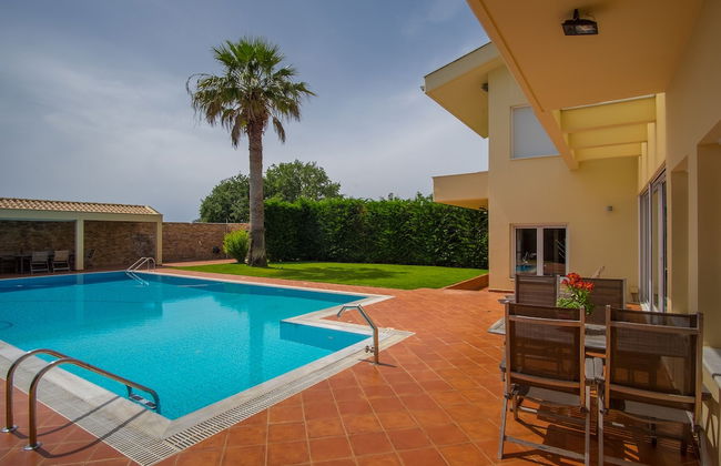 Vila Nikopolis - Foto 1