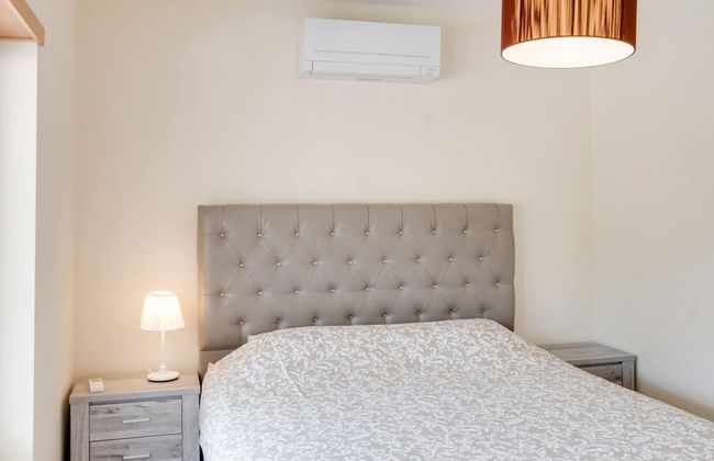 Modern Holiday Home in Lisbon With Private Pool & Jacuzzi! Ncasa Aurélie - Foto 5