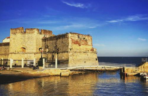 ToulonHost - Le Litardi - Superbe T2 - 2 pas des plages - Clim - Fibre - Foto 23