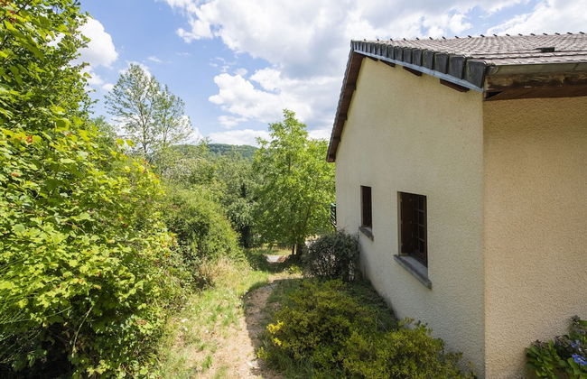 Inviting Holiday Home in Miremont With Garden - Foto 26