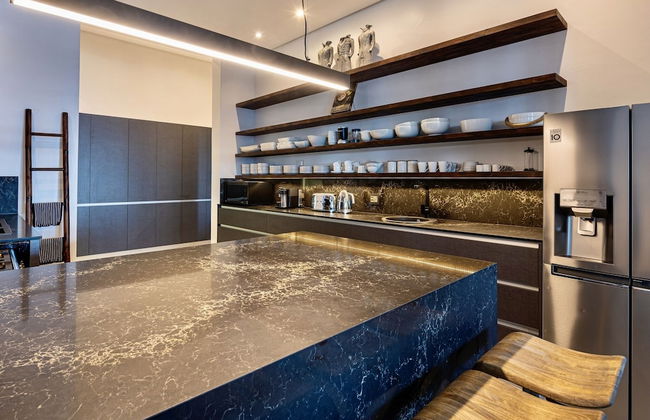 YOLO Spaces – The White House Boutique Villa - Foto 21