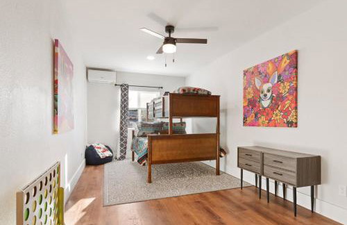 Heated Pool and Jacuzzi, Scenic Mountain View, Lux and Cozy, - Foto 7