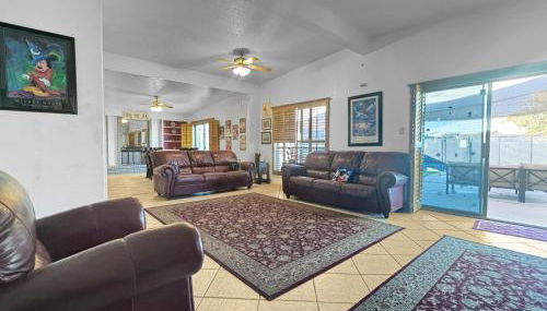 Remodeld5BR Modern Retreat with Covered Pool - Foto 2