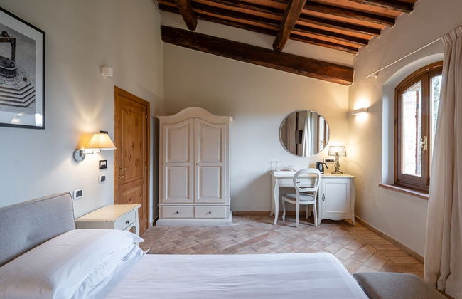 Mormoraia - Photo 12