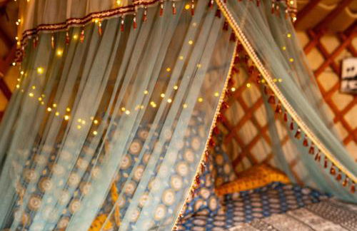 Finest Retreats - Pandy Traditional Yurt - Foto 10