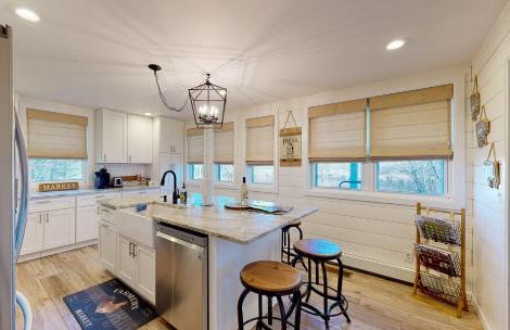 Modern Farmhouse Retreat North Fork Wine Country - Foto 3