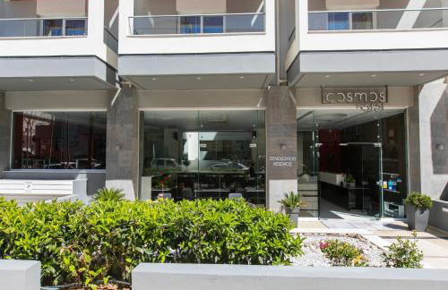 Cosmos Hotel - Photo 4