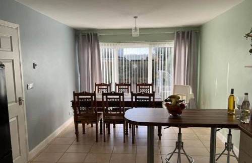 Maple House a spacious 2 Bedroom House - Foto 7