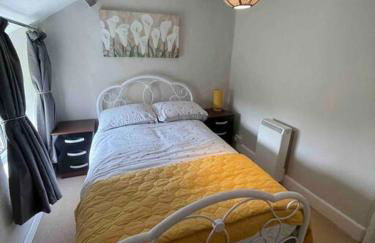 Yew Tree Cottage, 3 bedroom, 4 Church Row Defynnog - Photo 24