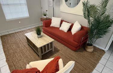 PEBBLES' BEACH HOUSE - Photo 10