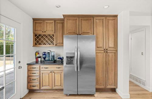 Fun Family Retreat Games, Massage Chair & Yard - Foto 3