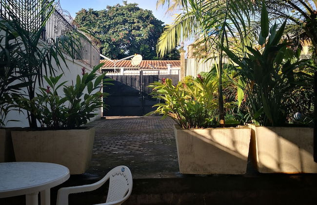 Dans un jardin au centre ville - Foto 15