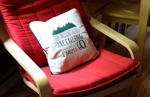 Your Perfect Getaway: Mountain Cabin Retreat with Hot Tub and Fireplace in Lisbon, NH - Foto 11