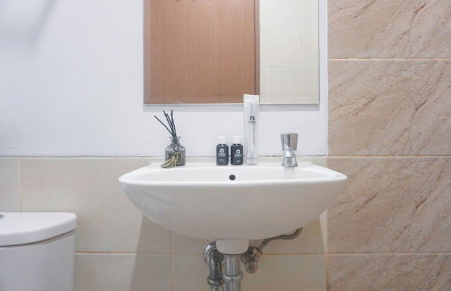 Comfortable Design Studio Room At Transpark Juanda Bekasi Timur Apartment - Foto 16