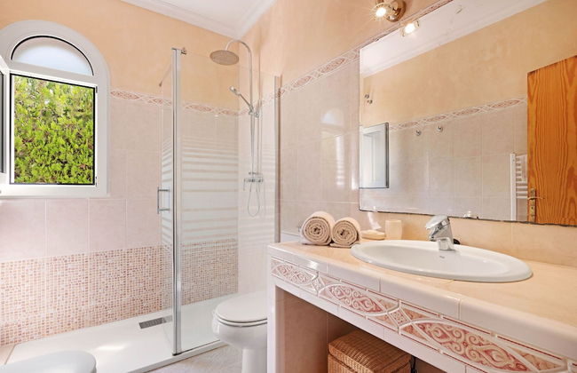 Villa Paraíso Perdido, Piscina Privada, Wifi, paz Sobre el Acantilado - Foto 12