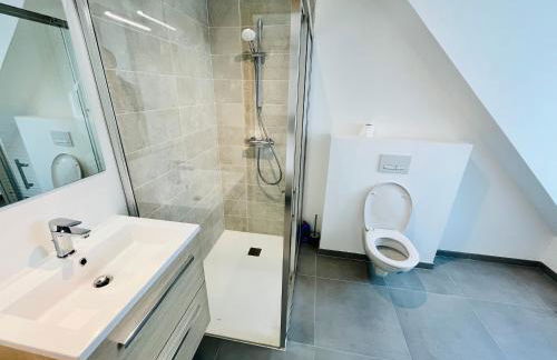 Hypercentre, spacieux, lumineux, la Maison du Rempart - Photo 15