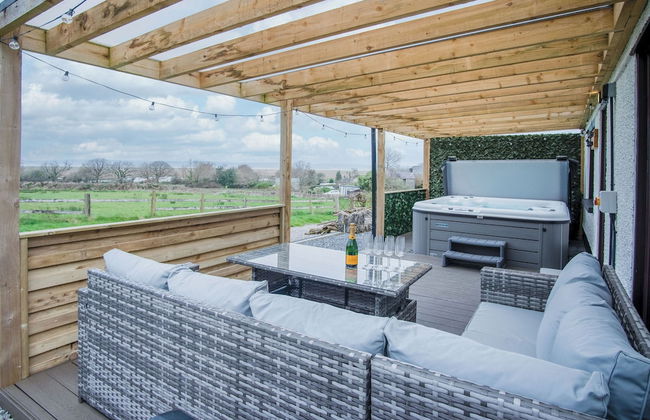 Hill House - 4 Bedroom - Llanrhidian - Photo 66